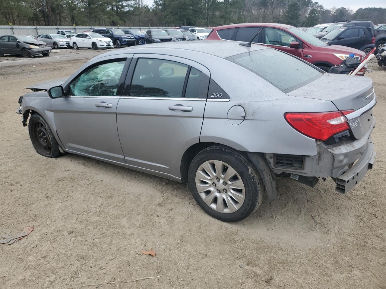 2014 Chrysler 200 - Image 2