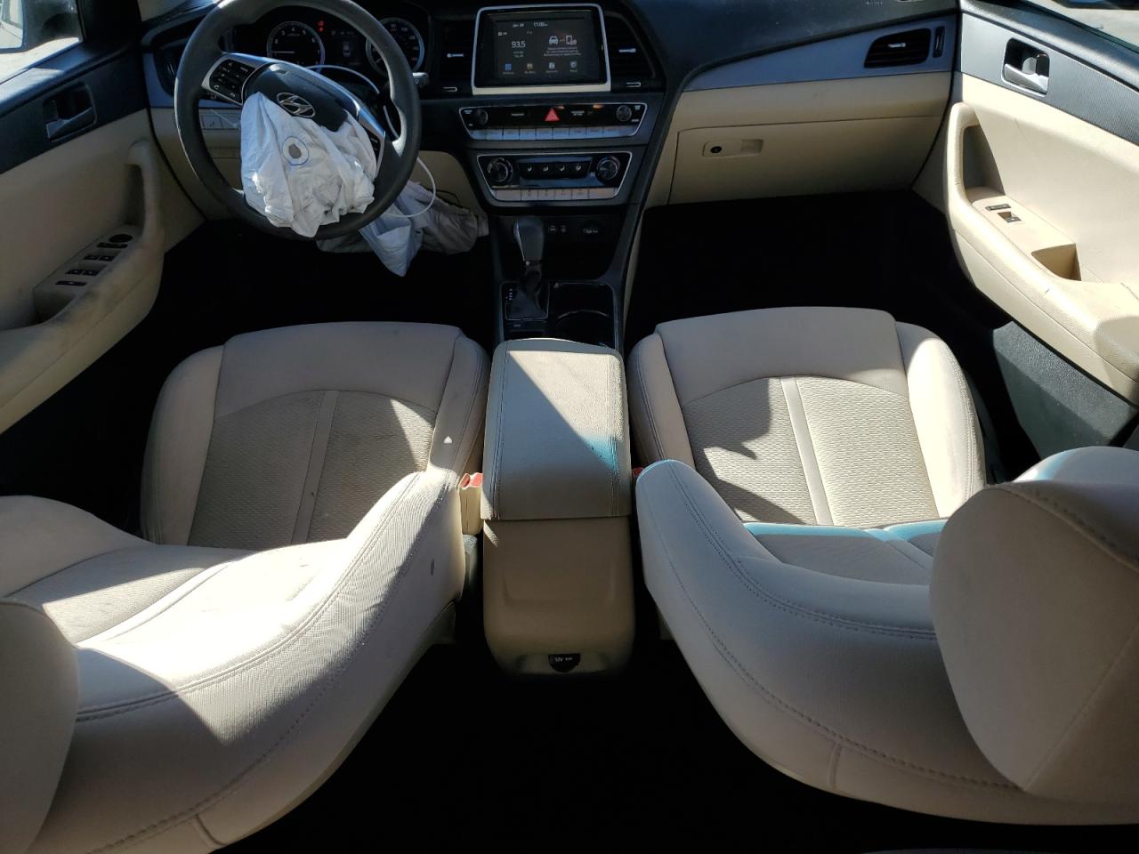 2019 Hyundai Sonata - Image 8
