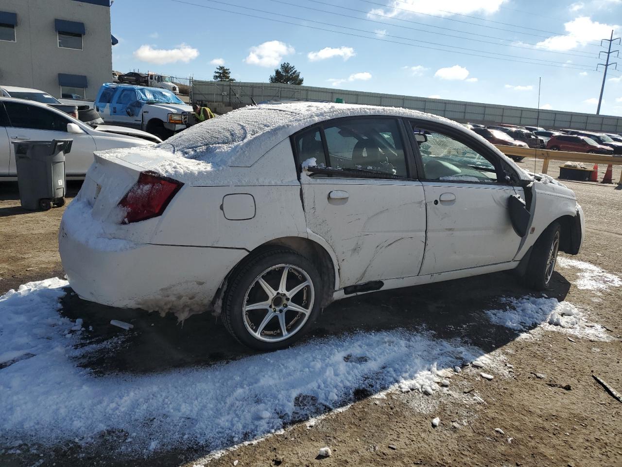 2007 Saturn ION - Image 3