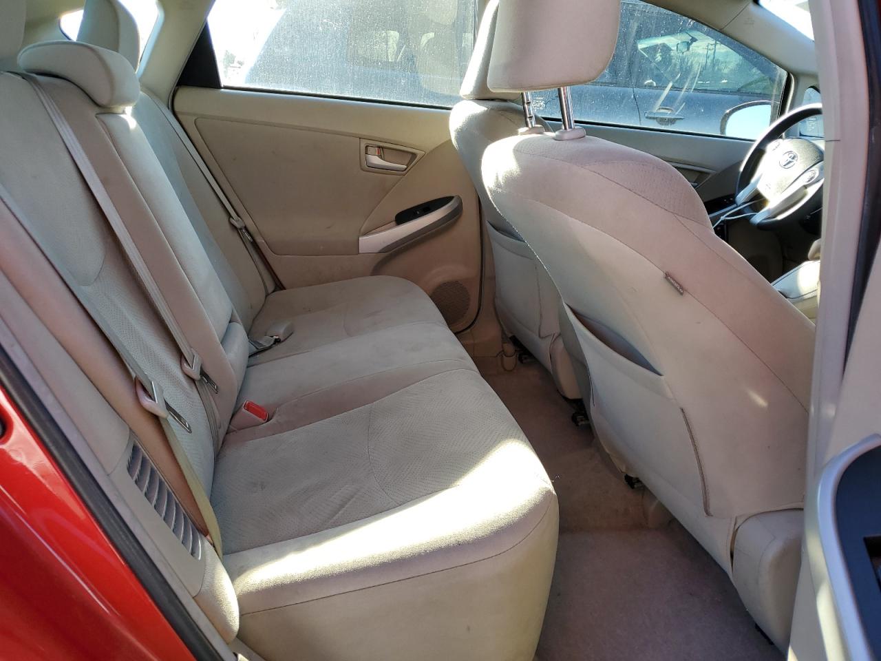 2011 Toyota Prius - Image 10