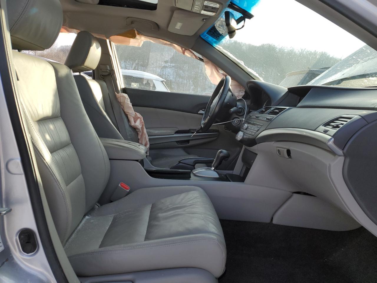 2009 Honda Accord - Image 7