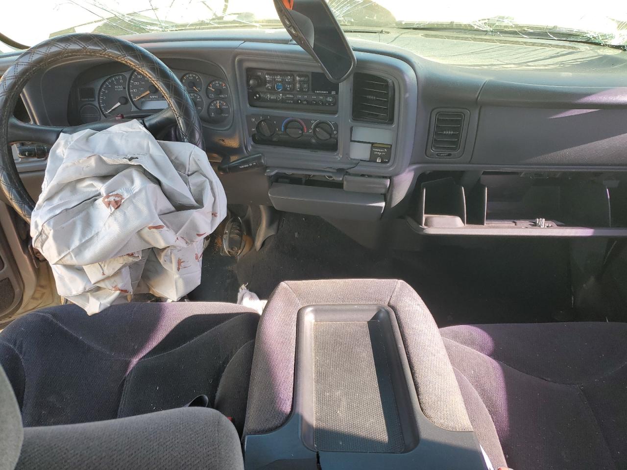 2002 GMC Sierra - Image 8