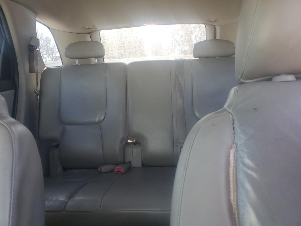 2006 Chevrolet Equinox - Image 10