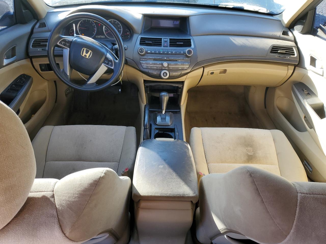 2010 Honda Accord - Image 8