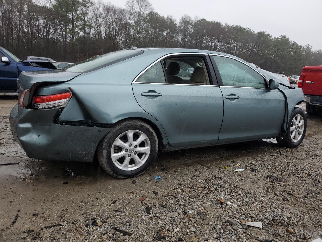 2011 Toyota Camry - Image 3