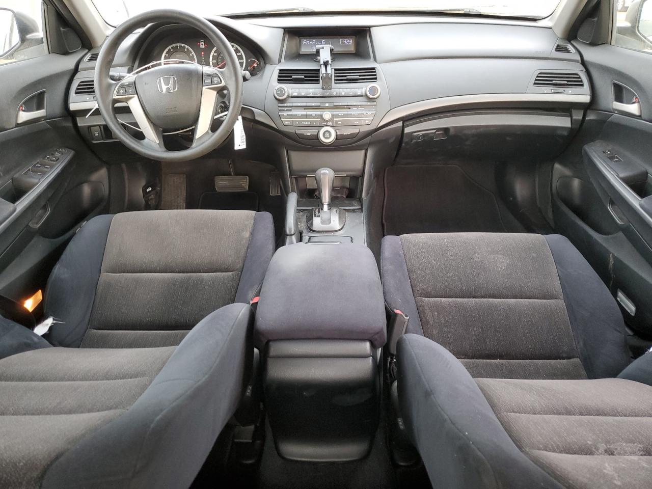 2009 Honda Accord - Image 8