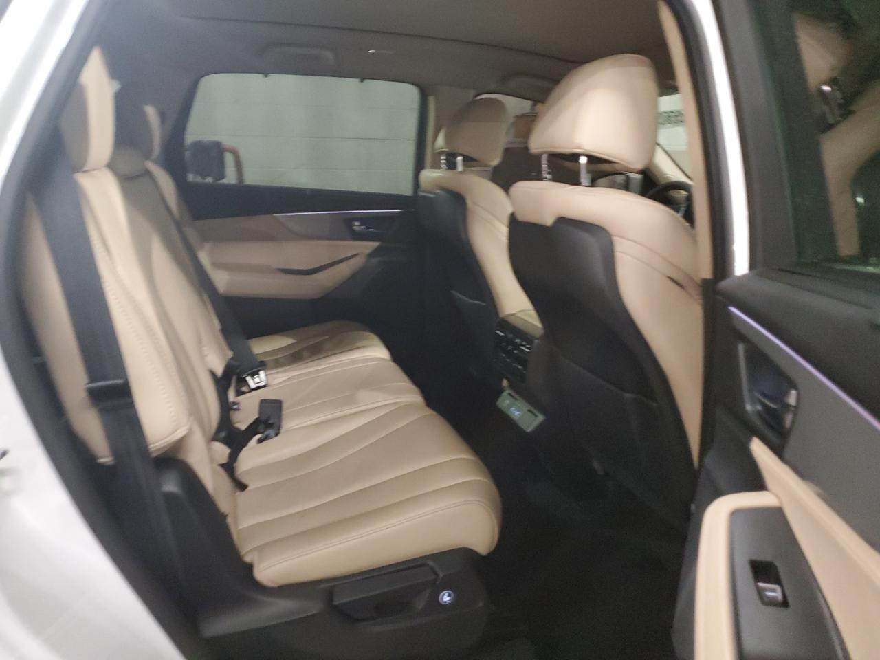 2023 Acura MDX - Image 11