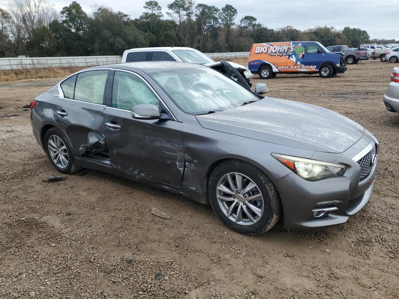 2015 Infiniti Q50 - Image 4