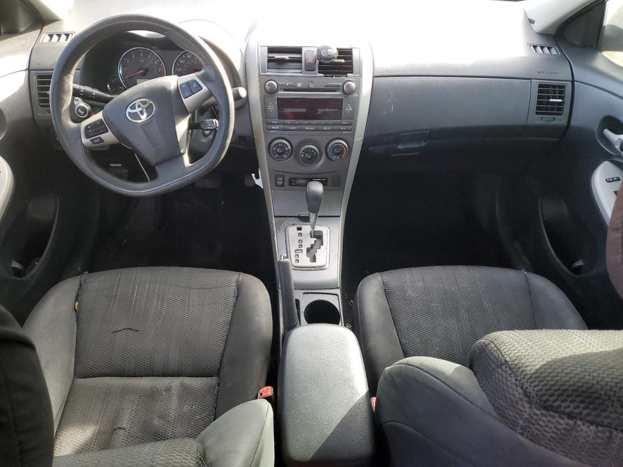 2011 Toyota Corolla - Image 8