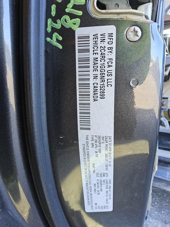 2022 Chrysler Pacifica - Image 14
