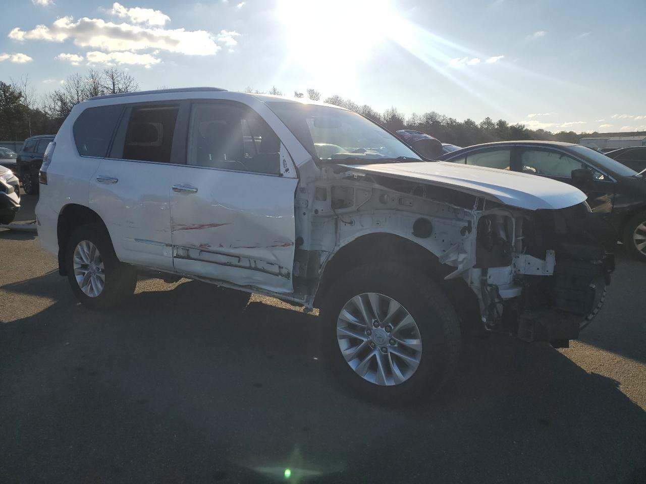 2019 Lexus GX - Image 4