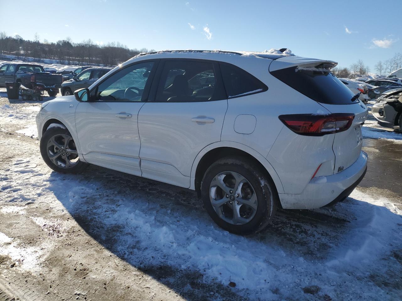 2023 Ford Escape - Image 2