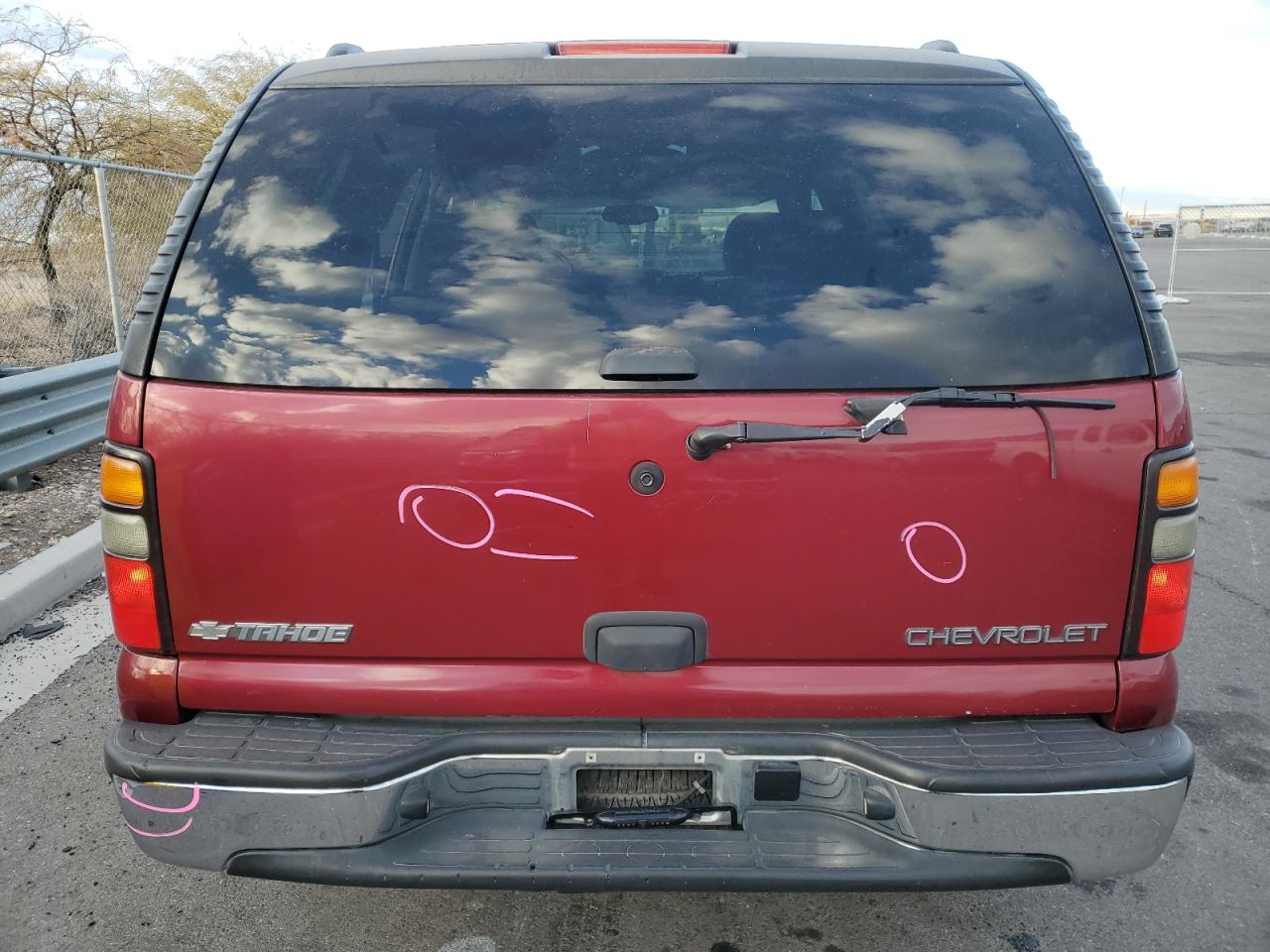 2005 Chevrolet Tahoe - Image 6