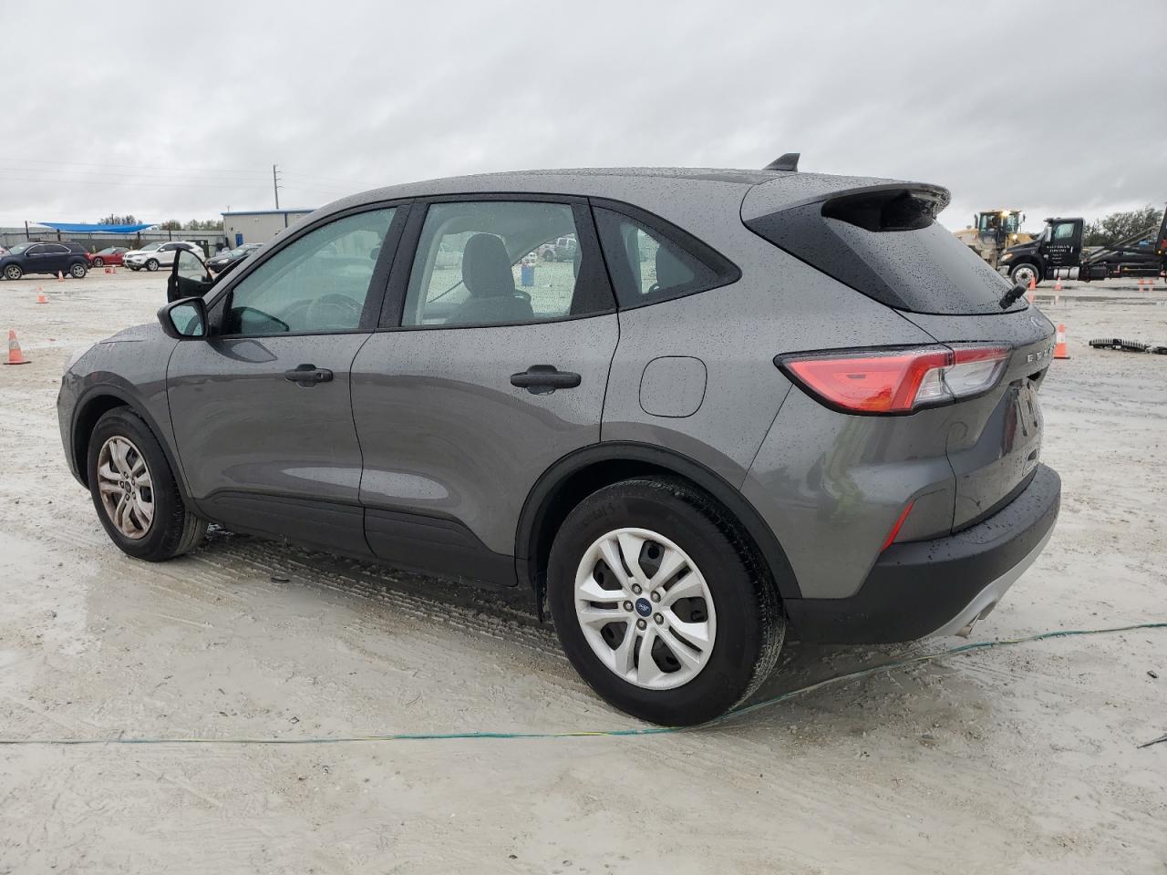 2022 Ford Escape - Image 2