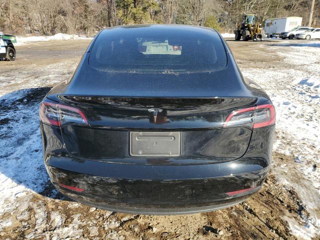  TESLA MODEL 3 2021 Черный