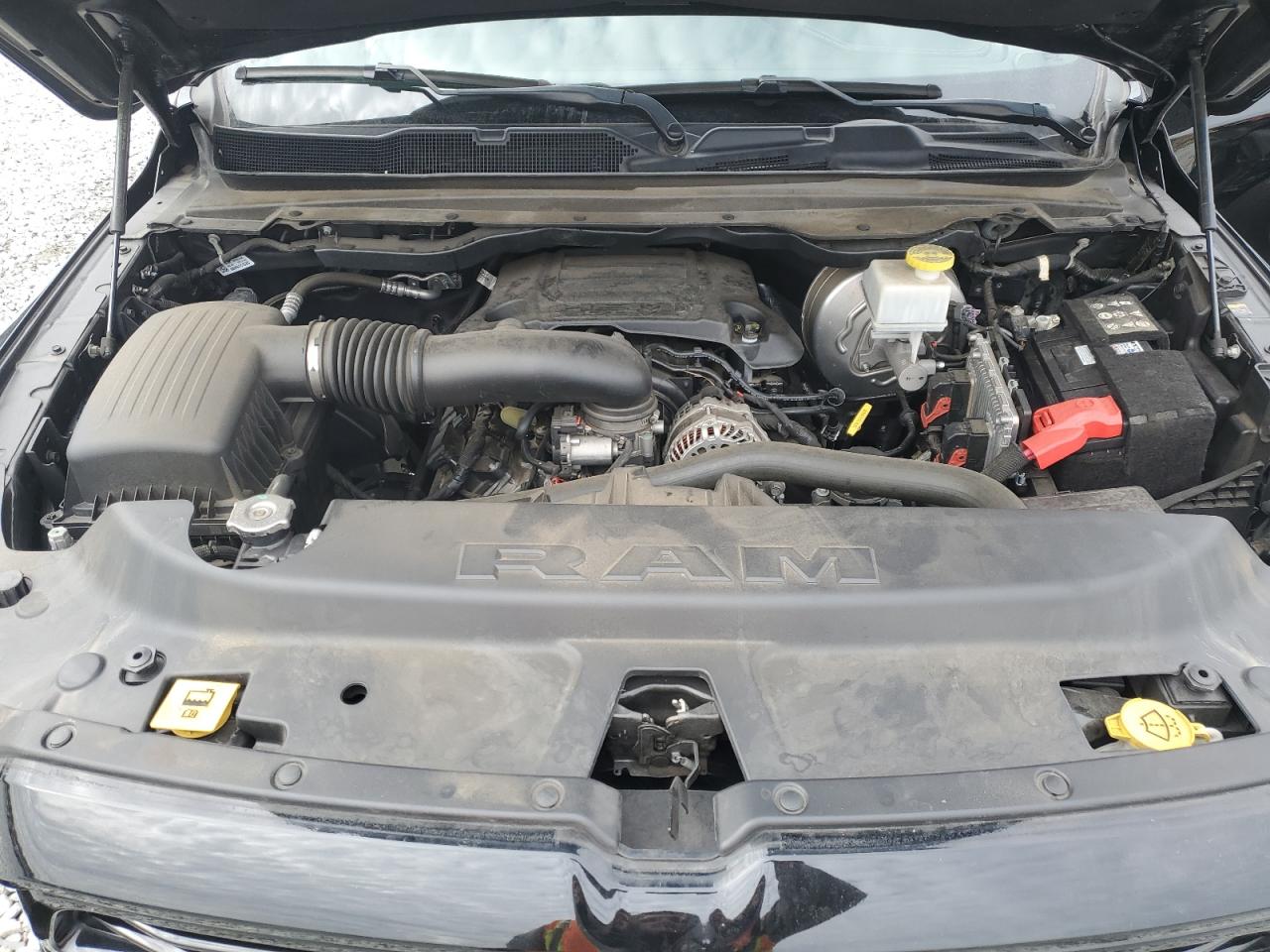 2022 RAM 1500 - Image 11