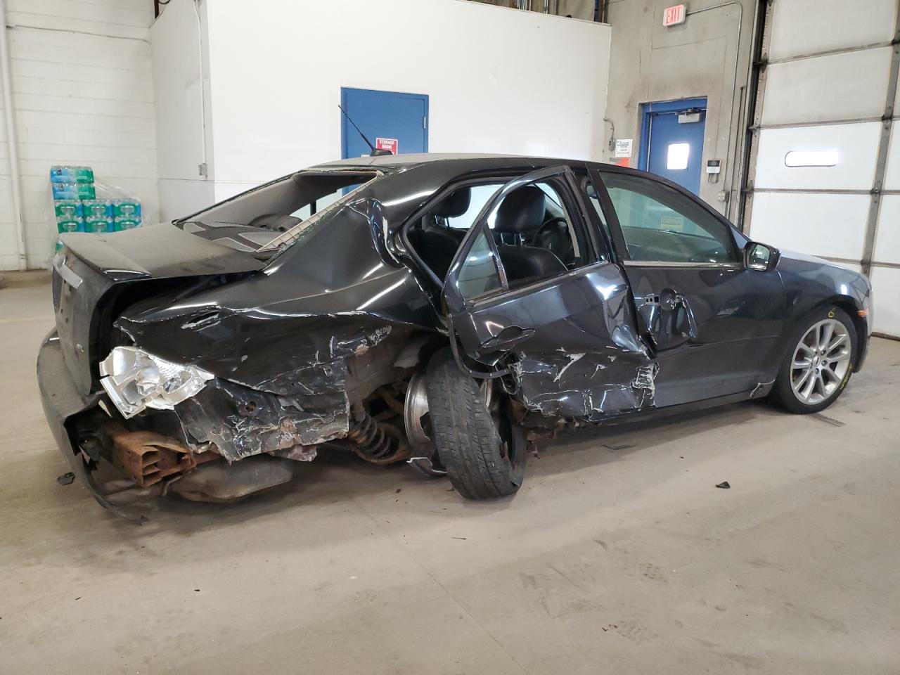 2009 Ford Fusion - Image 3