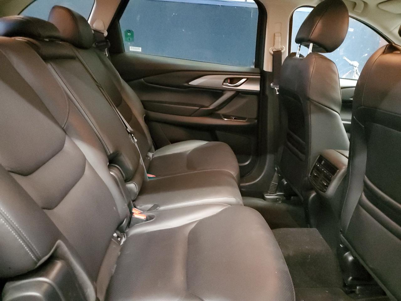 2023 Mazda CX-9 - Image 11