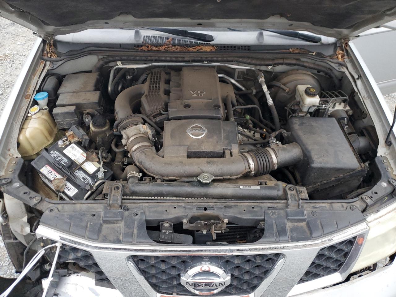 2005 Nissan Pathfinder - Image 13