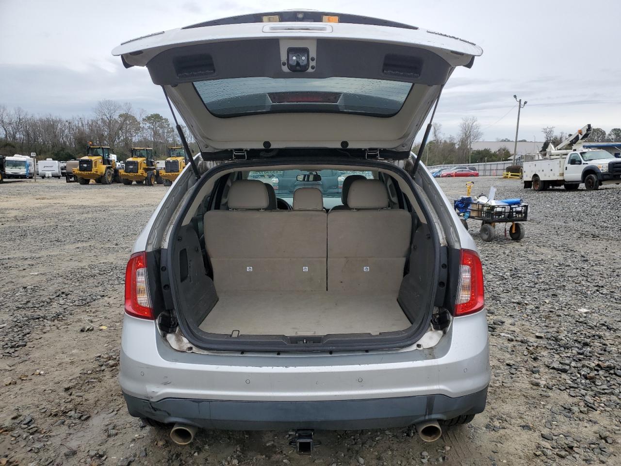 2011 Ford Edge - Image 6