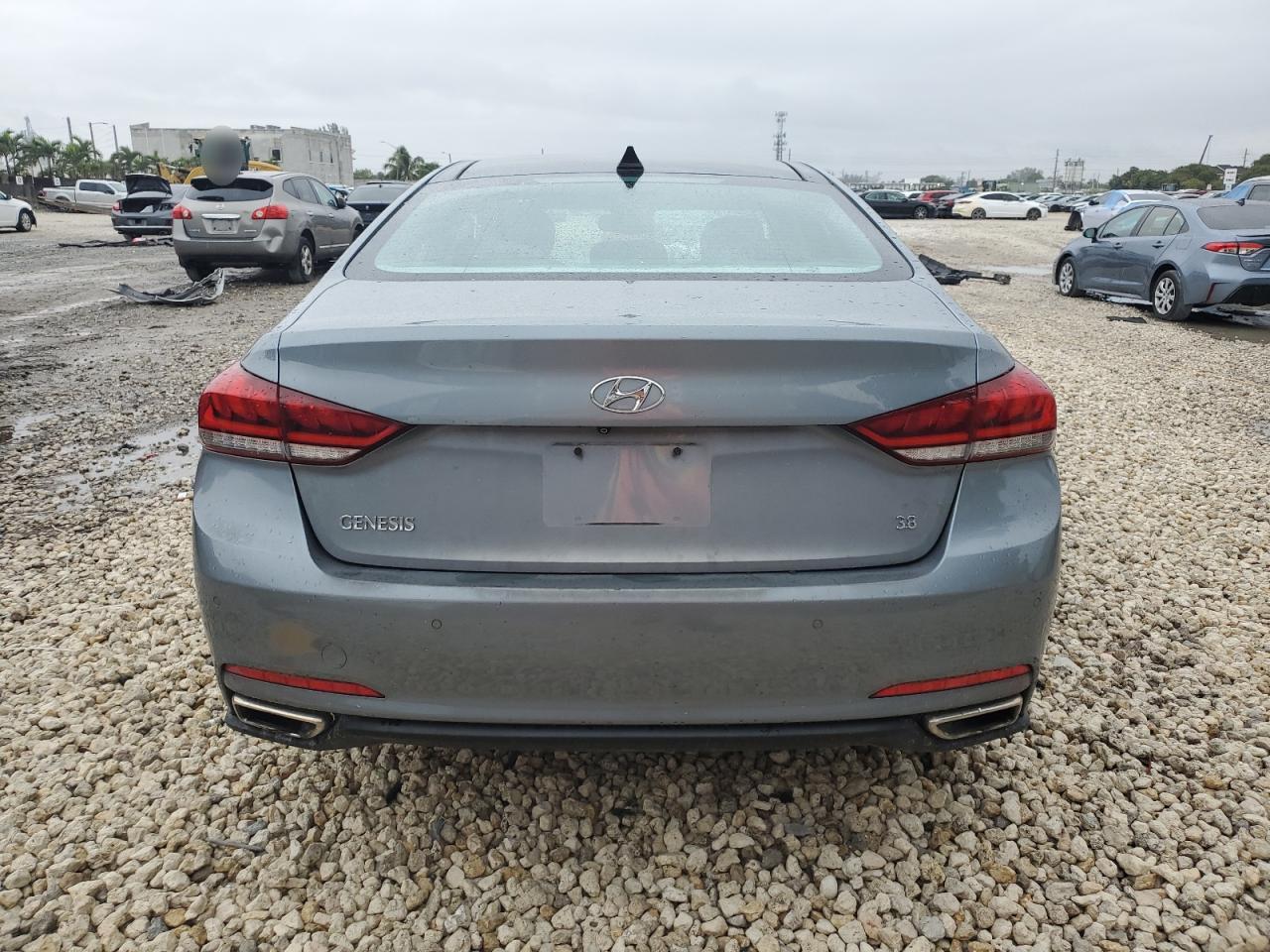 2015 Hyundai Genesis 3.8L VIN: KMHGN4JE9FU060924 Lot: 88751095