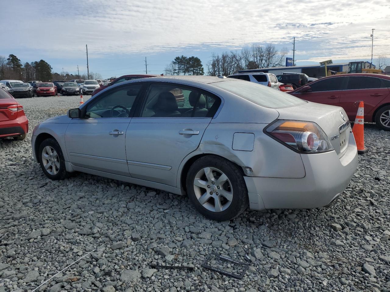 2009 Nissan Altima - Image 2