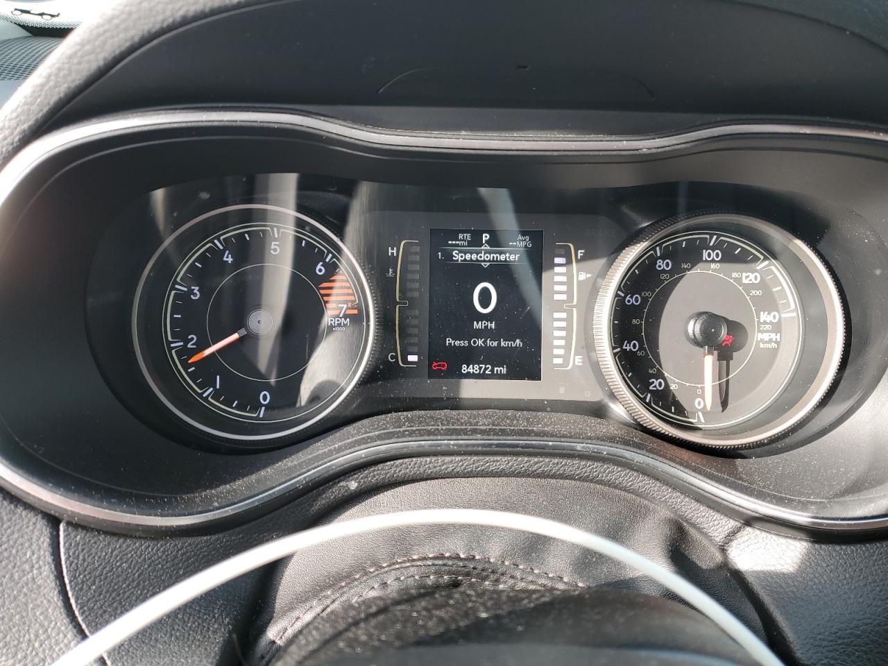 2019 Jeep Grand Cherokee - Image 9
