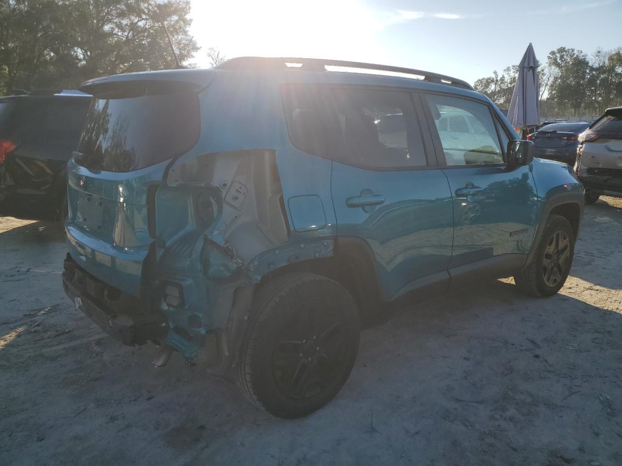 ZACNJDAB3MPM36297 Jeep Renegade 2021. Фото: 2