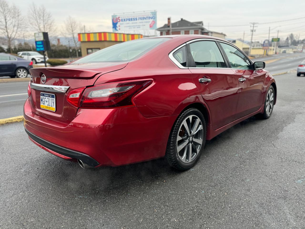 2016 Nissan Altima - Image 4