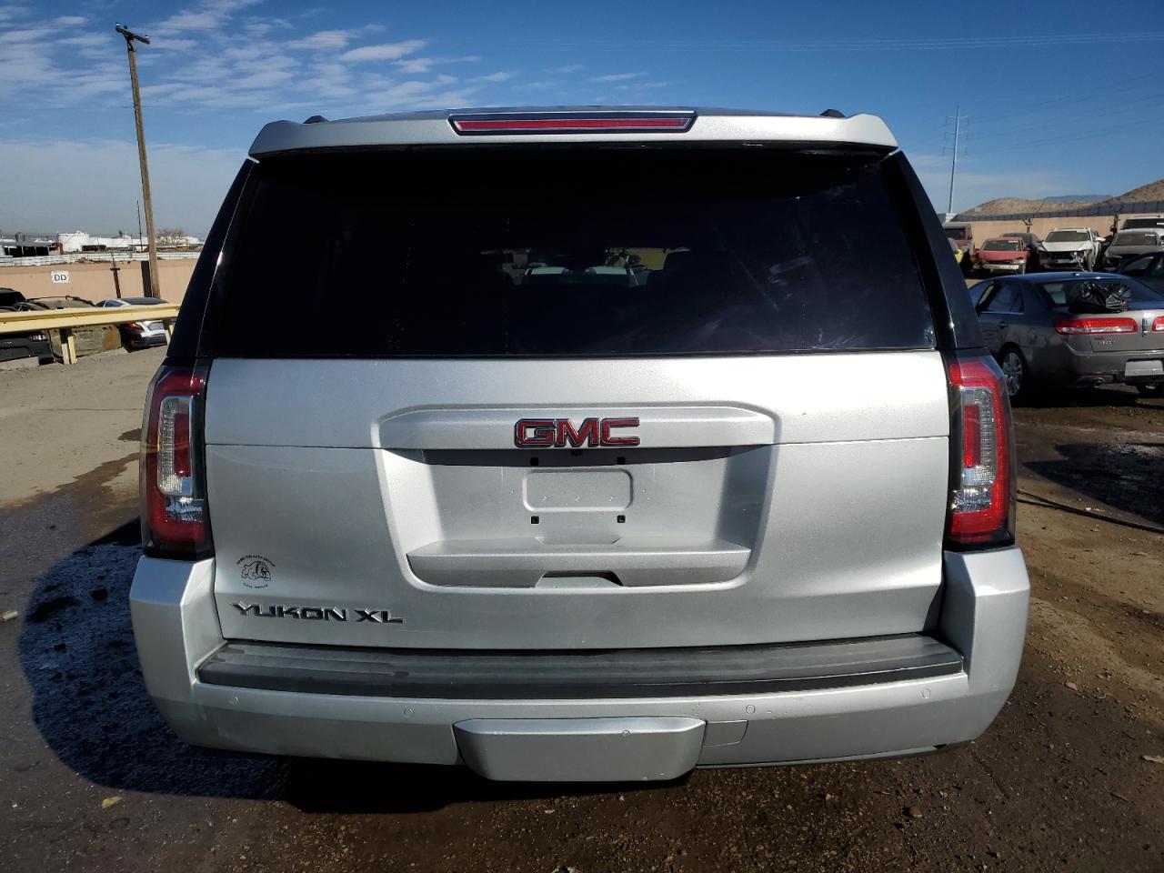2018 GMC Yukon - Image 6