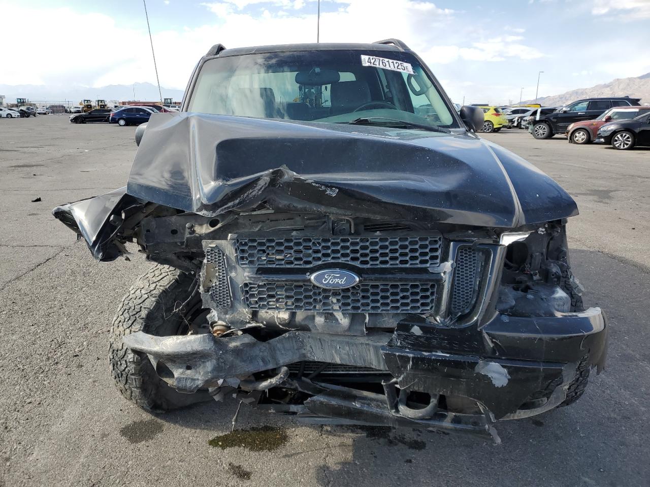 2004 Ford Explorer - Image 5