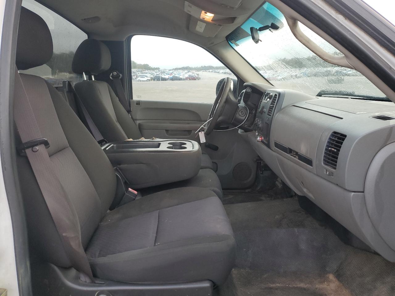 2010 Chevrolet Silverado - Image 10