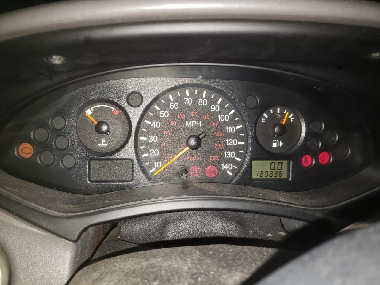 2004 Ford Focus - Image 9
