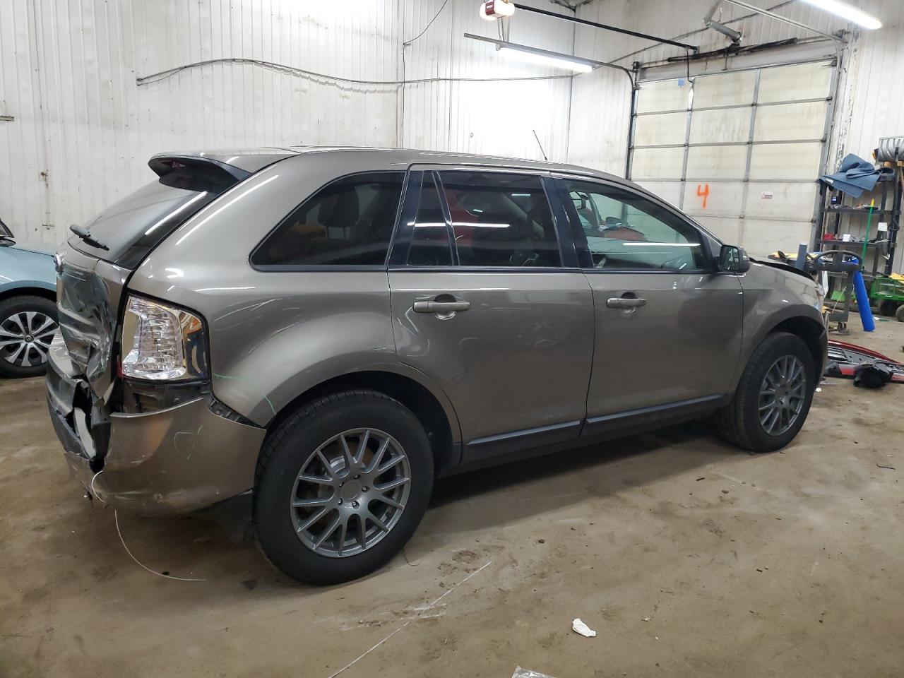 2014 Ford Edge - Image 3