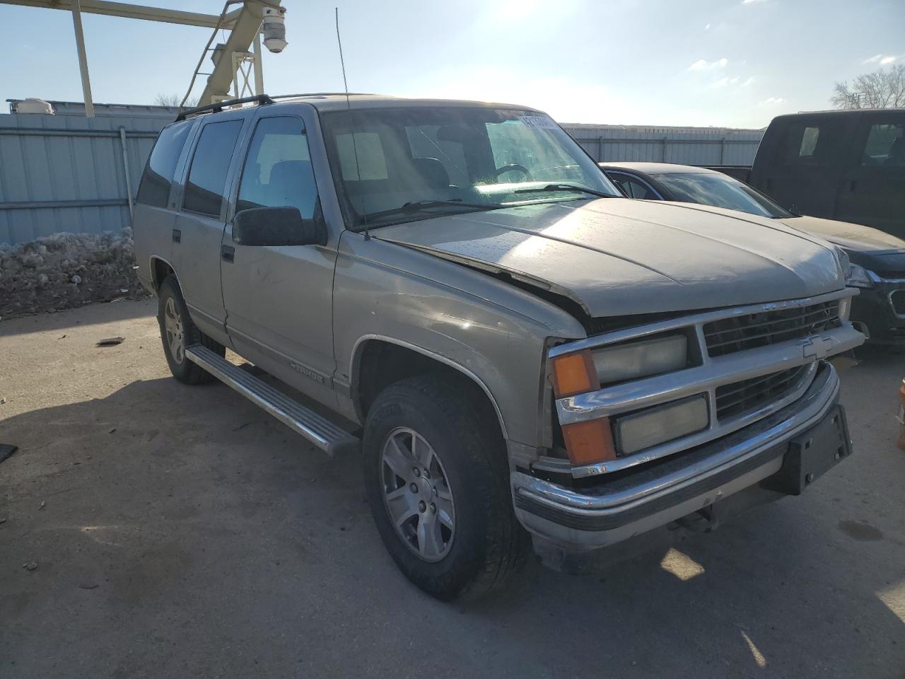 1999 Chevrolet Tahoe - Image 4
