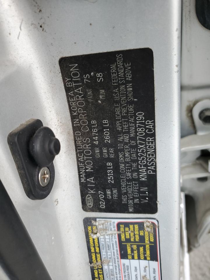 2007 Kia Rondo - Image 12