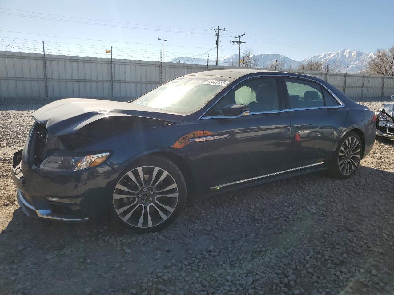 2017 Lincoln Continental - Image 1