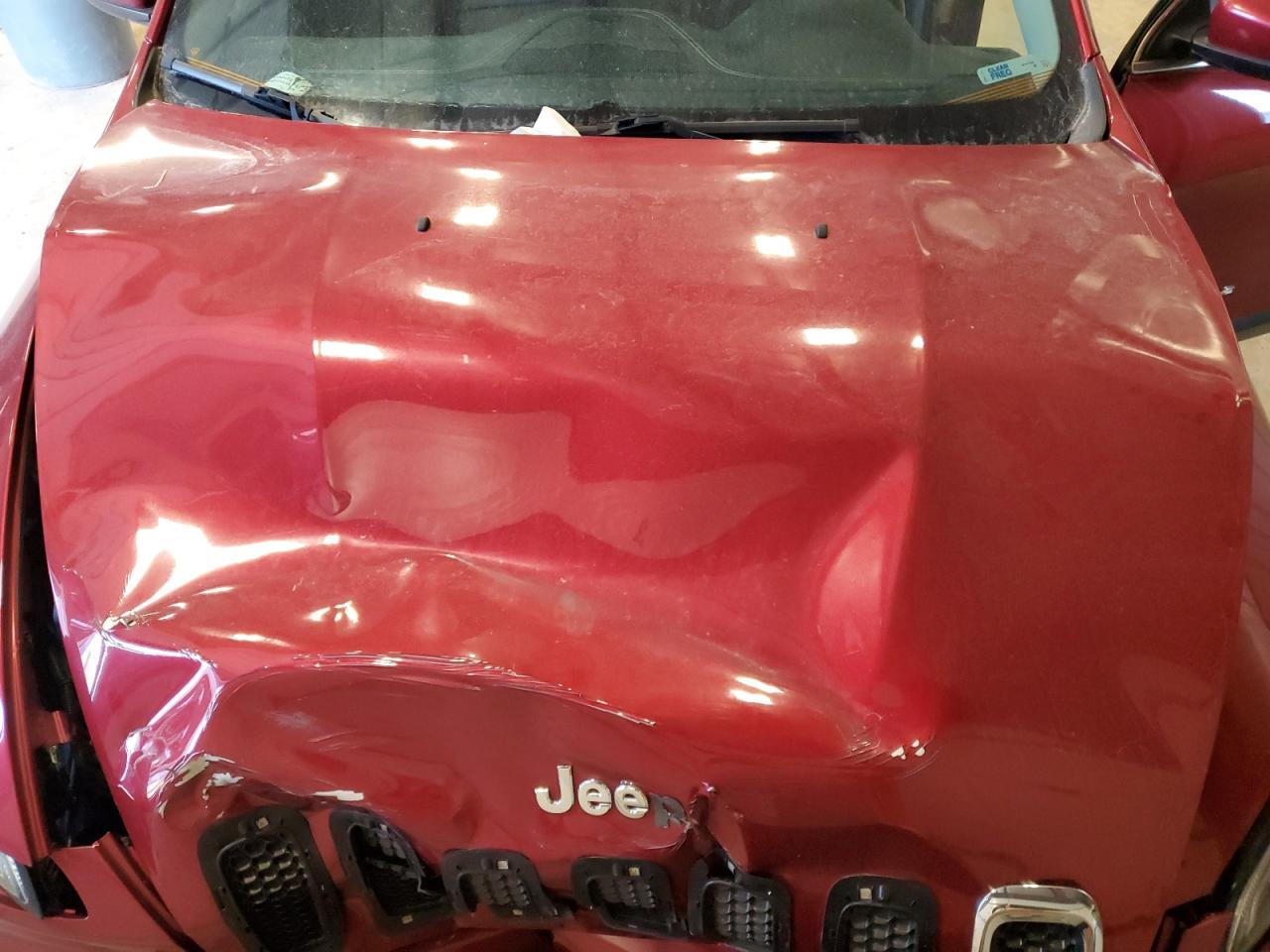 2015 Jeep Grand Cherokee - Image 11