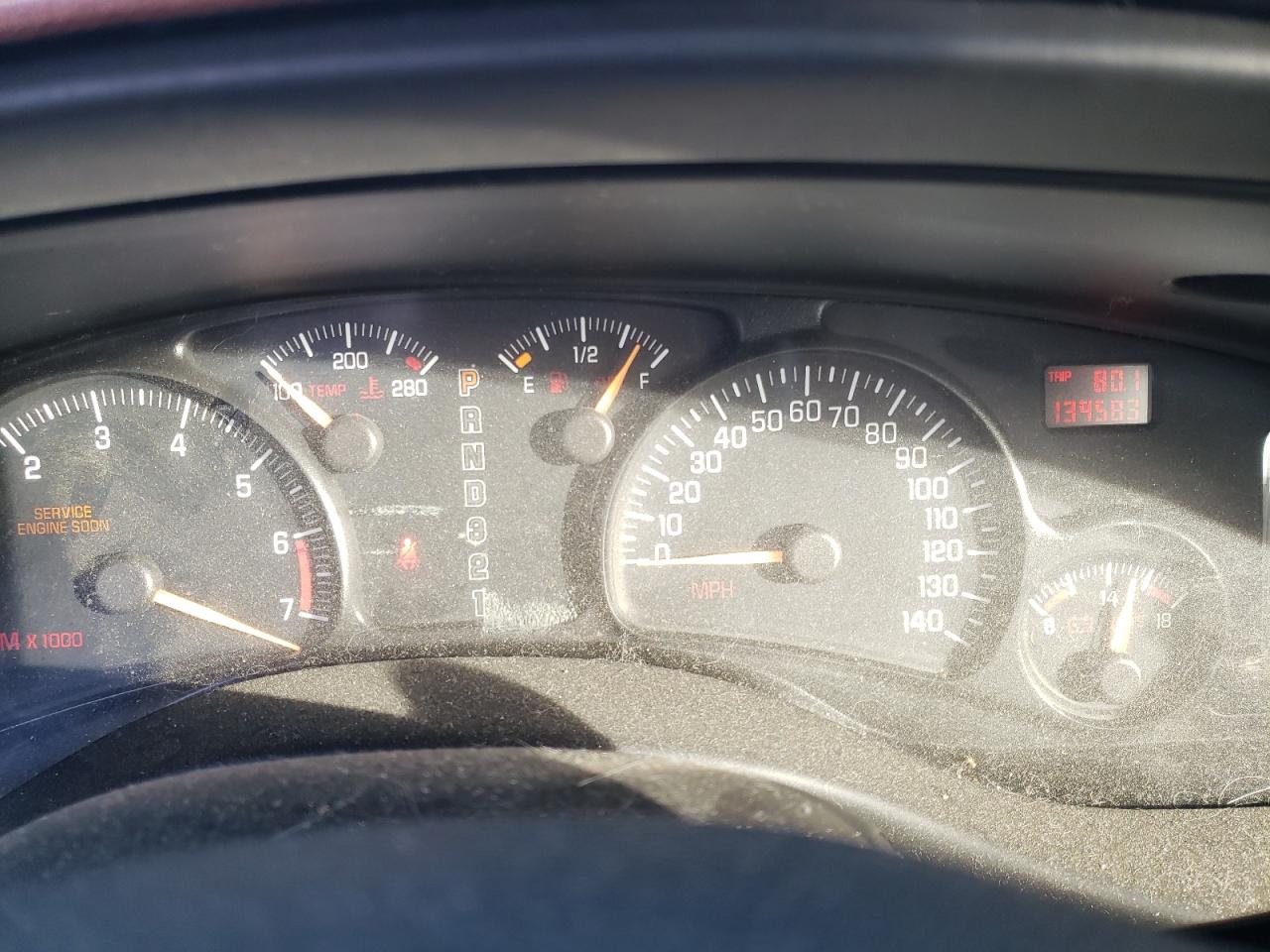 2005 Pontiac Bonneville - Image 9