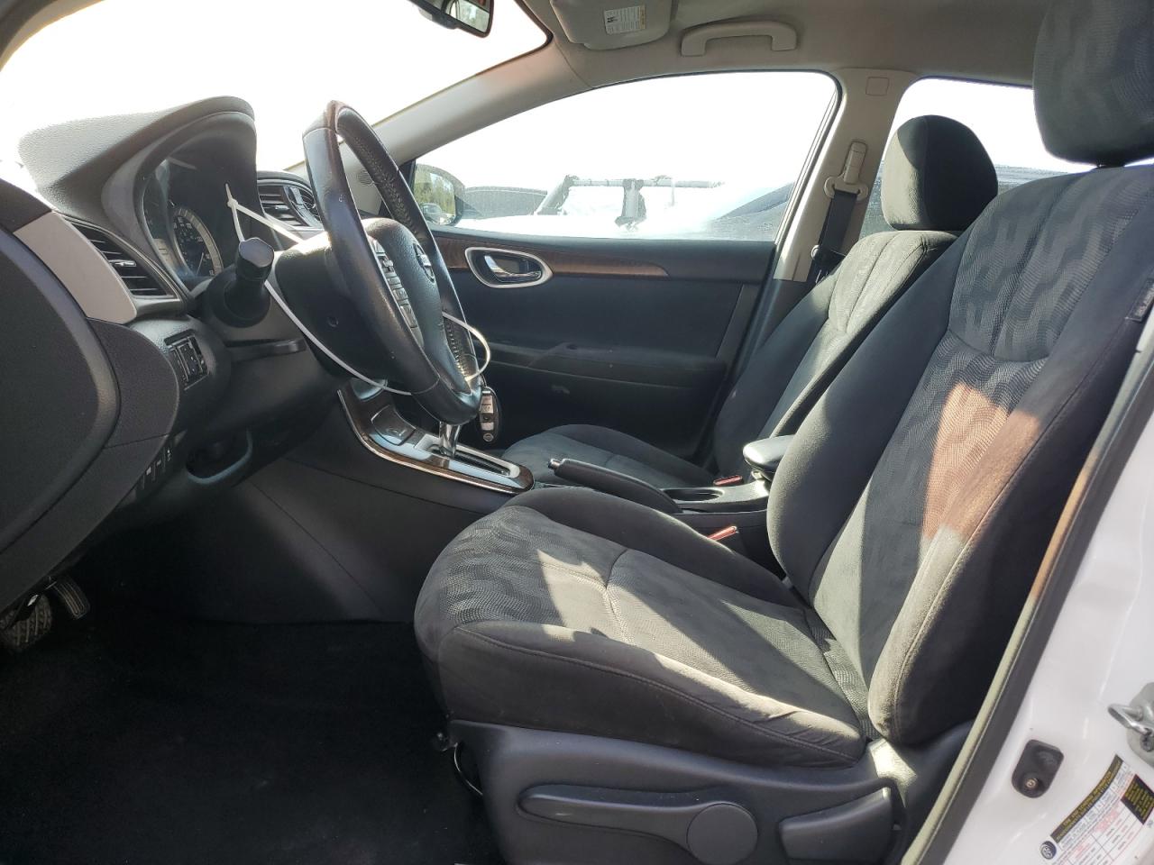 2013 Nissan Sentra - Image 7