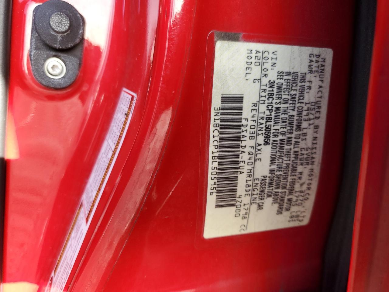 2011 Nissan Versa - Image 12