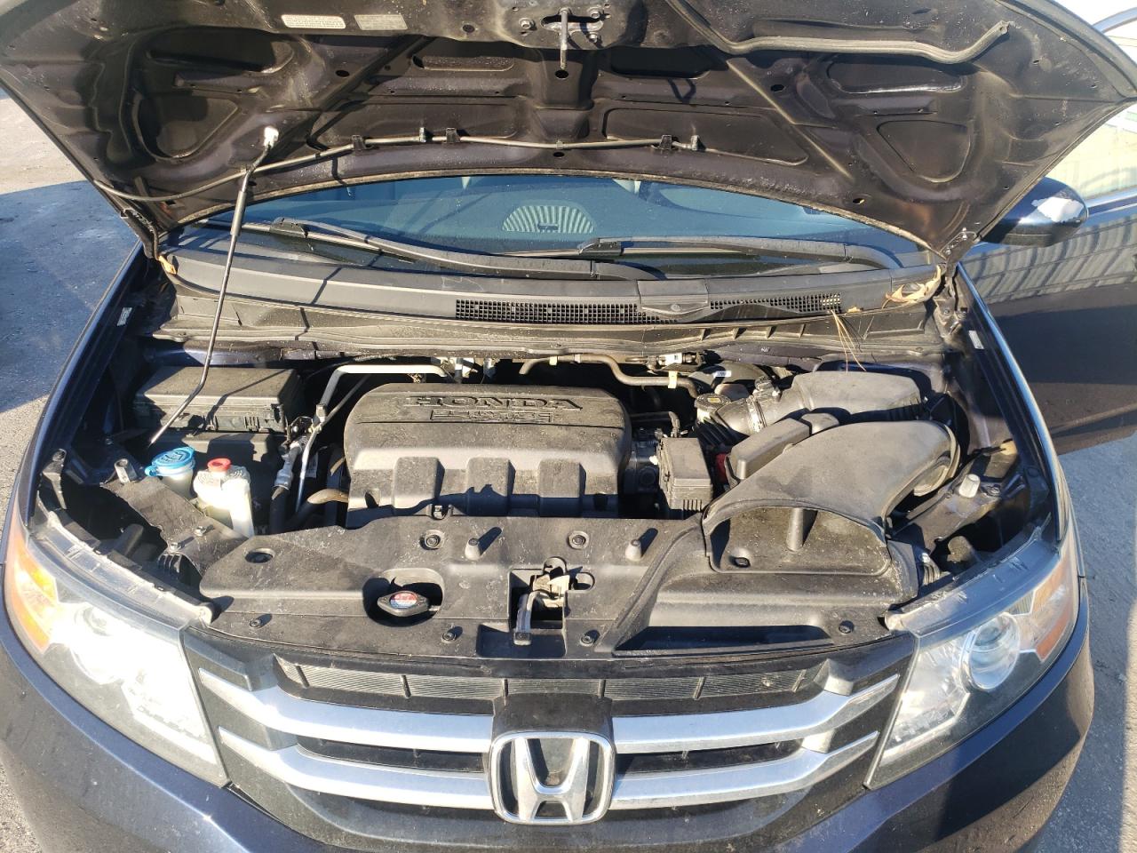2014 Honda Odyssey - Image 12