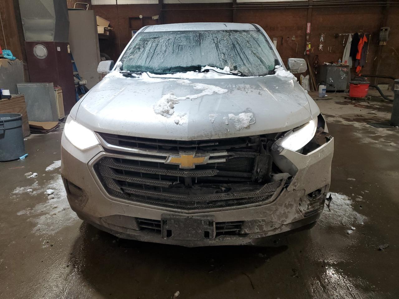 VIN 1GNERFKW8JJ112614 2018 CHEVROLET TRAVERSE no.5