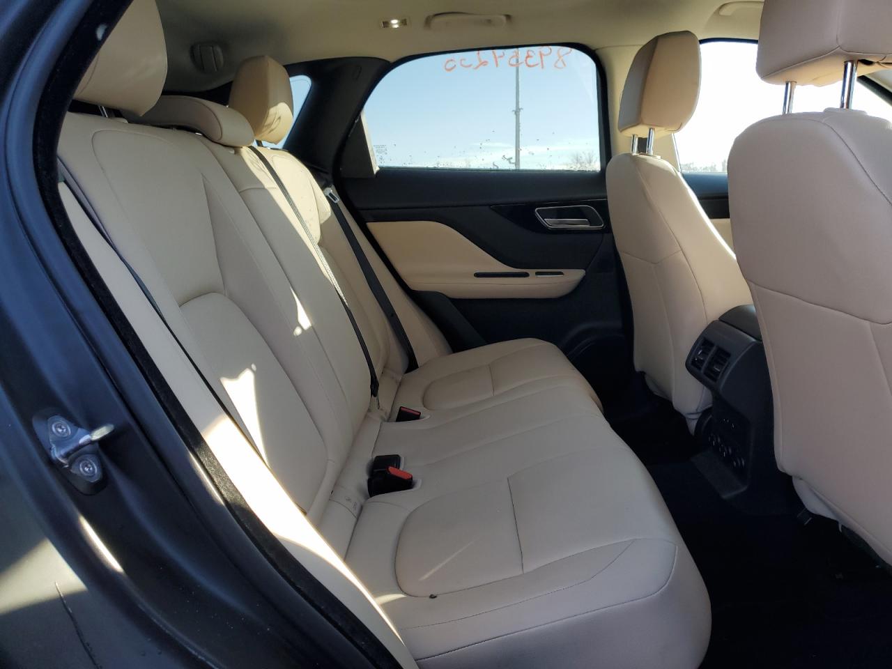 2018 Jaguar F-Pace - Image 11