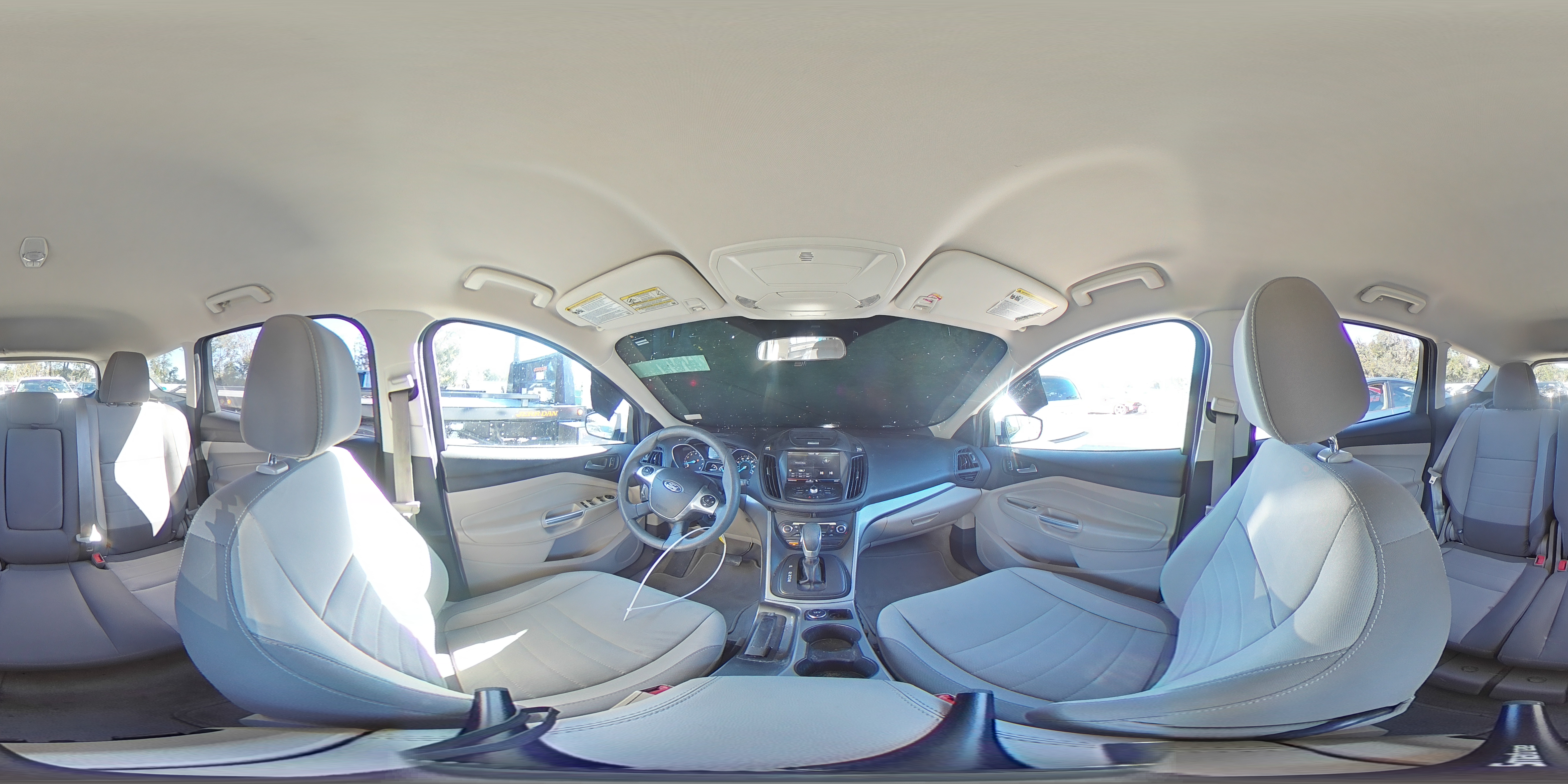 2015 Ford Escape - Image 16