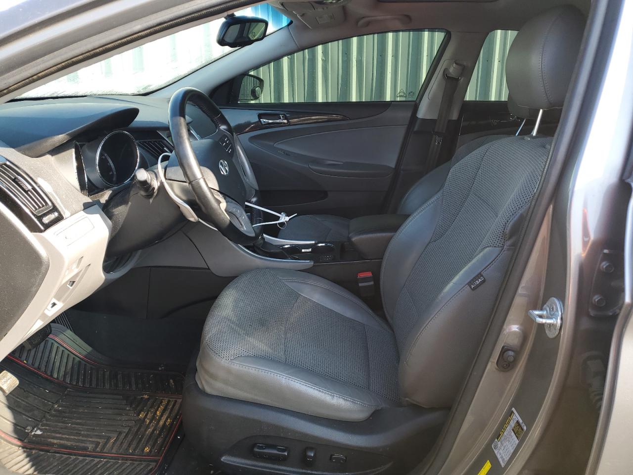 2014 Hyundai Sonata - Image 7