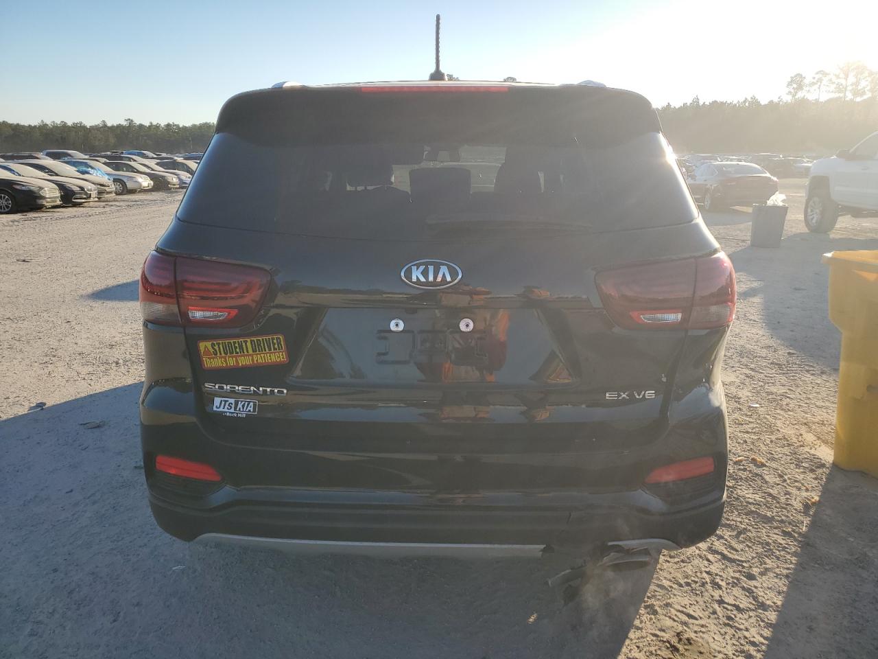 2020 Kia Sorento - Image 6