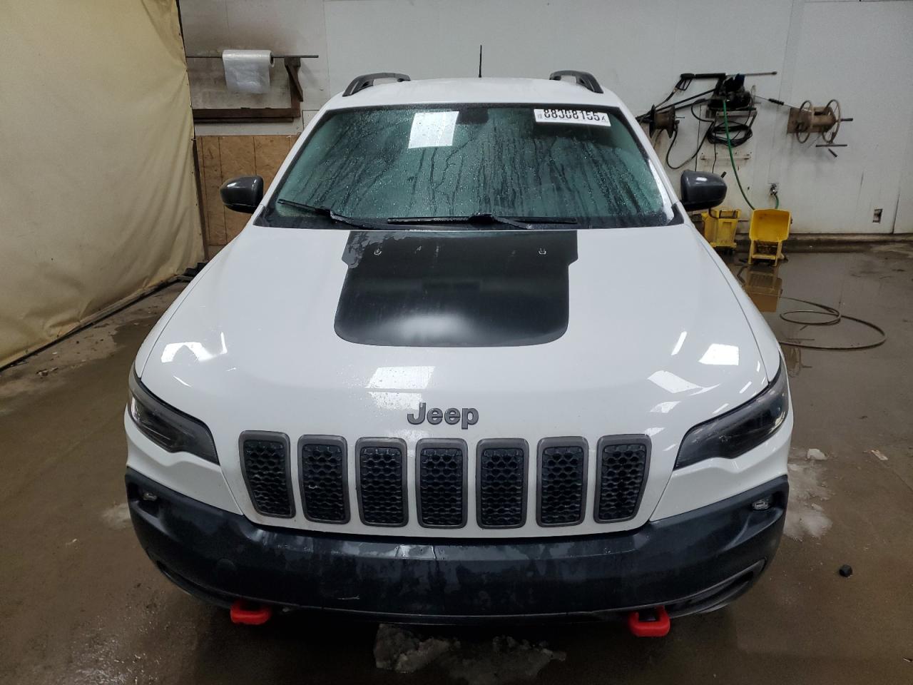 2019 Jeep Cherokee - Image 5