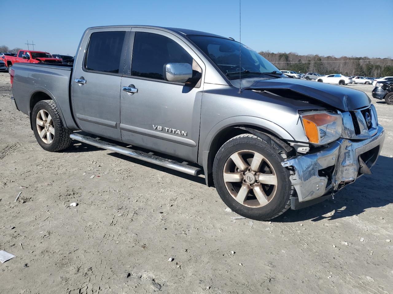 2013 Nissan Titan - Image 4