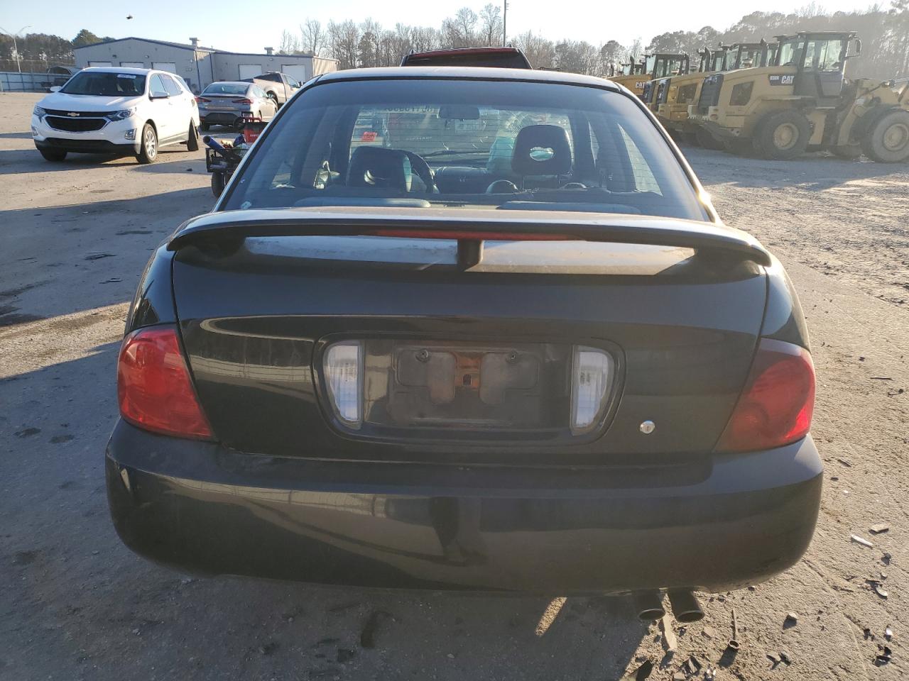 2004 Nissan Sentra - Image 6